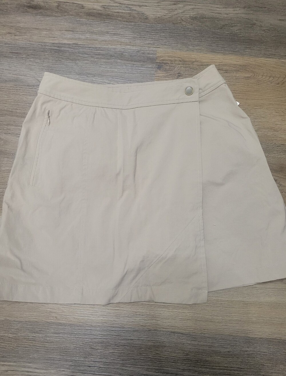 Athleta Stone Beige Performance Skort